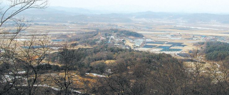 칠중성에서 바라본 모습