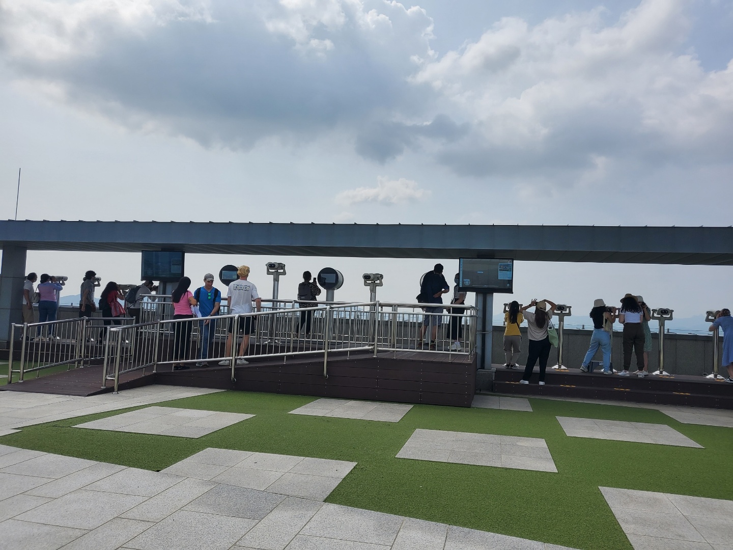 도라전망대 망원경