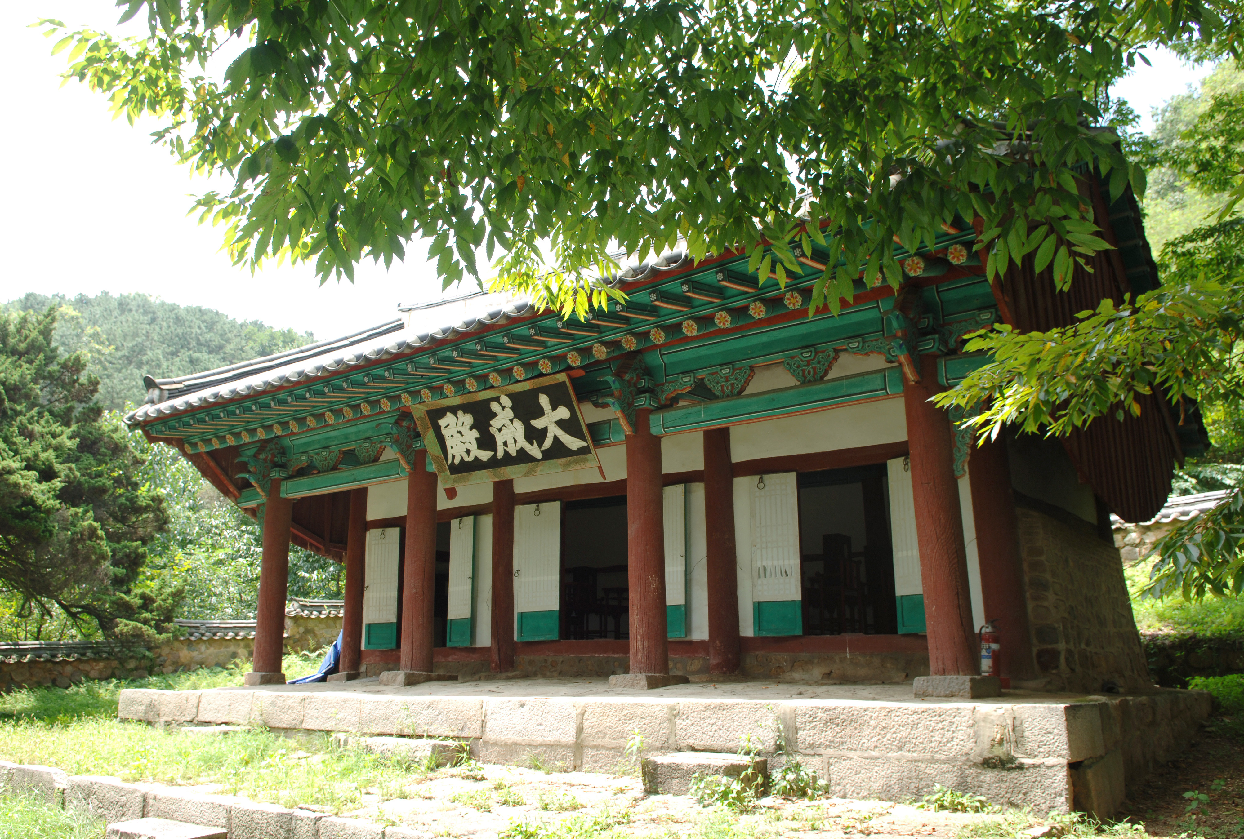 파주향교 대성전