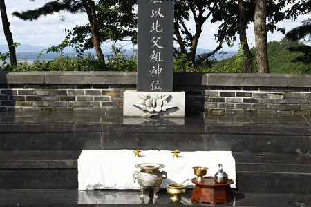 망배단(望拜壇)