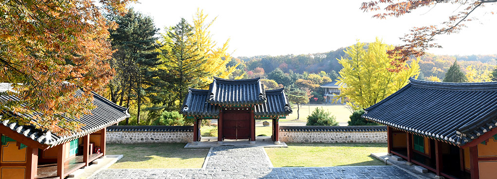 파주 이이 유적 파주 이이 유적 - 조선 중기의 대학자이며 경세가인 율곡 이이(栗谷 李珥, 1536～1584) 선생의 유적지