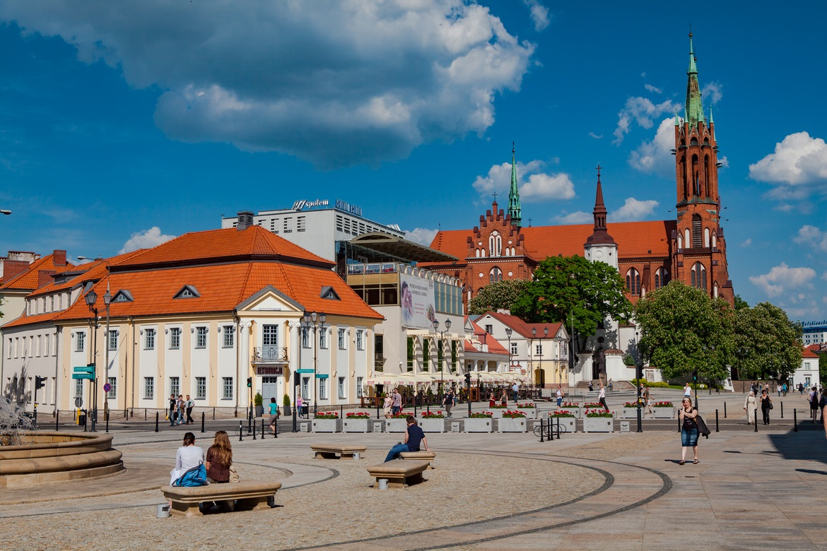 코시치우슈코 광장