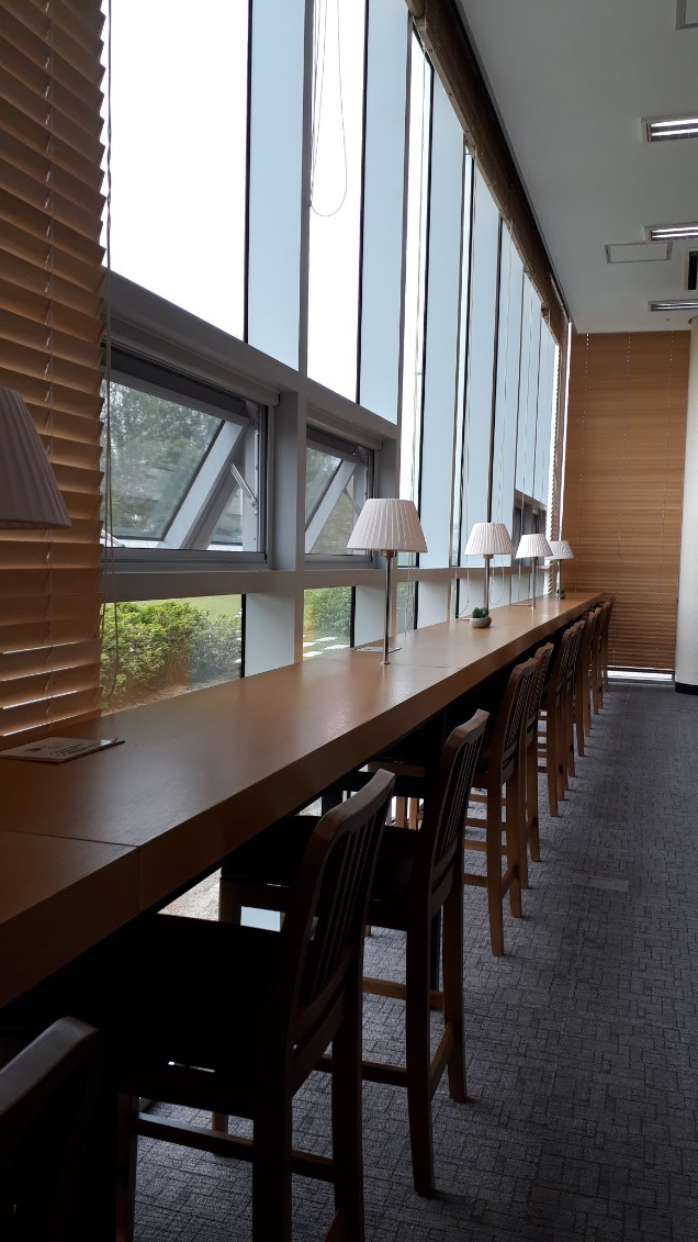 파주영상도서관 내부 전경