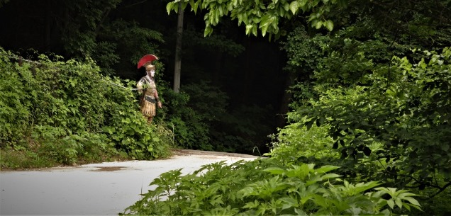 눈을 부릅뜬 로마 병정