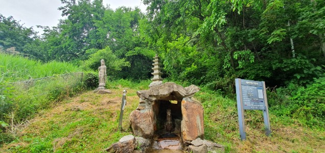 어머니 샘 약수터 전경