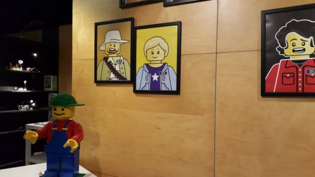 시공간을 넘어 레고와 브릭으로 만들어진 세상으로 여행을 떠나보자