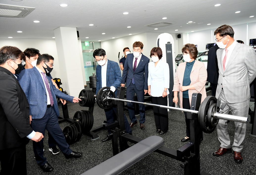 체육활동과 다양한 문화생활을 즐기는 복합 문화체육 공간으로 파주시북부권역의 문화체육 랜드마크가 되길 바란다는 시장님