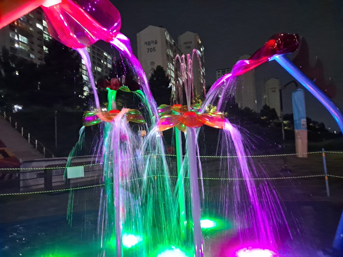 가족들과 함께 할 수 있는 공릉천 물놀이장